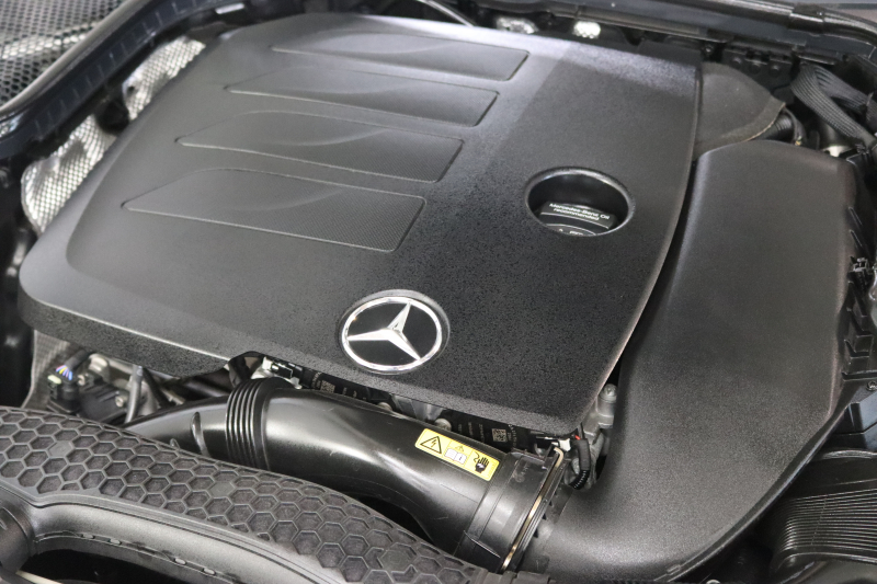 メルセデスベンツ Cクラス C200 4MATIC AVG AMGﾗｲﾝ ﾚｰﾀﾞｰｾｰﾌﾃｨPKG　BSG搭載 後期 ｷｰﾚｽｺﾞｰ 黒革 HDDﾅﾋﾞTV ｽﾏﾎ連携 ﾊﾞｯｸｶﾒﾗ PTS LEDﾗｲﾄ AMGｴｱﾛ&18AW ﾀﾞｲﾅﾐｯｸS ｴｱｻｽ 9AT　2年保証