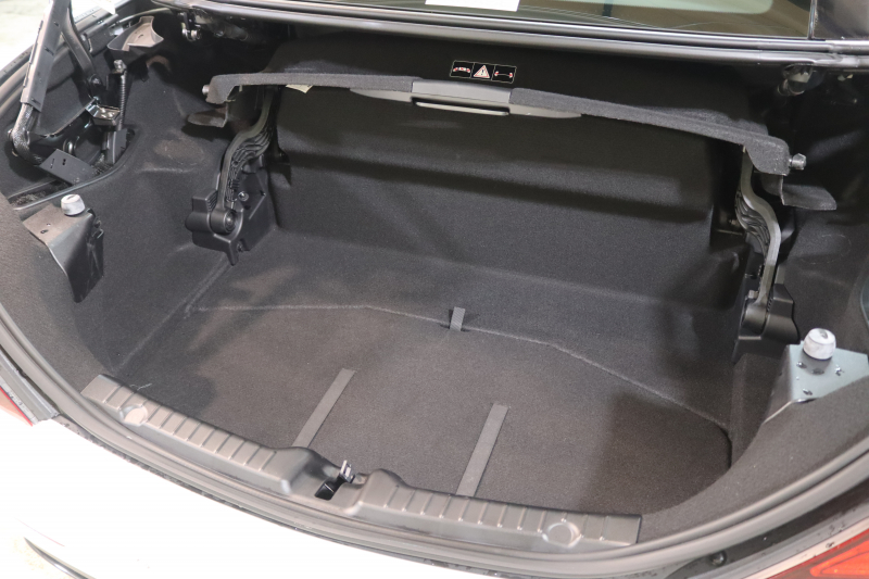 AMG SLC SLC43 AMGﾅｲﾄ&ﾚｰﾀﾞｰｾｰﾌﾃｨPKG　ｷｰﾚｽｺﾞｰ 黒本革 ﾏｼﾞｯｸｽｶｲR HDDﾅﾋﾞTV ｽﾏﾎ連携 harman/kardon ﾊﾞｯｸｶﾒﾗ PTS LEDﾗｲﾄ AMG専用装備&ﾁｭｰﾆﾝｸﾞ 9AT　2年保証