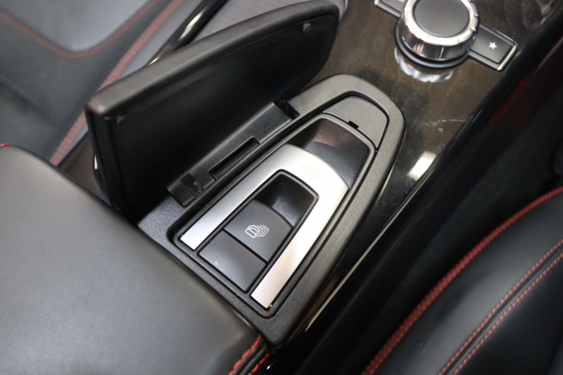 AMG SLC SLC43 AMGﾅｲﾄ&ﾚｰﾀﾞｰｾｰﾌﾃｨPKG　ｷｰﾚｽｺﾞｰ 黒本革 ﾏｼﾞｯｸｽｶｲR HDDﾅﾋﾞTV ｽﾏﾎ連携 harman/kardon ﾊﾞｯｸｶﾒﾗ PTS LEDﾗｲﾄ AMG専用装備&ﾁｭｰﾆﾝｸﾞ 9AT　2年保証