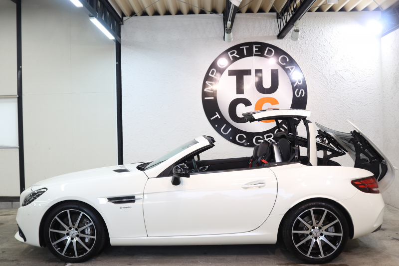 AMG SLC SLC43 AMGﾅｲﾄ&ﾚｰﾀﾞｰｾｰﾌﾃｨPKG　ｷｰﾚｽｺﾞｰ 黒本革 ﾏｼﾞｯｸｽｶｲR HDDﾅﾋﾞTV ｽﾏﾎ連携 harman/kardon ﾊﾞｯｸｶﾒﾗ PTS LEDﾗｲﾄ AMG専用装備&ﾁｭｰﾆﾝｸﾞ 9AT　2年保証