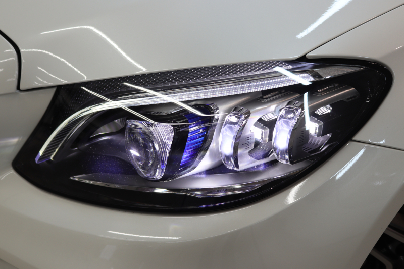 メルセデスベンツ Cクラス C200 AVG AMGﾗｲﾝ ﾚｻﾞｰｴｸｽｸﾙｰｼﾌﾞ&ﾚｰﾀﾞｰｾｰﾌﾃｨPKG　BSG搭載 後期 ｷｰﾚｽｺﾞｰ 黒本革 ﾍｯﾄﾞｱｯﾌﾟD HDDﾅﾋﾞTV ｽﾏﾎ連携 ﾌﾞﾙﾒｽﾀｰ ﾊﾞｯｸｶﾒﾗ PTS LEDﾗｲﾄ ﾊﾝｽﾞﾌﾘｰA AMGｴｱﾛ&18AW ﾀﾞｲﾅﾐｯｸS ｴｱｻｽ 9AT　2年保証