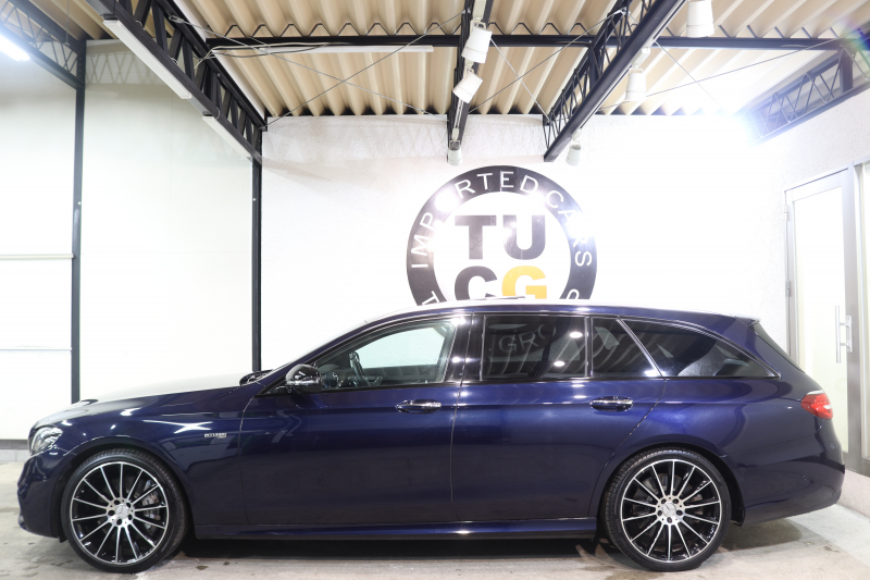 AMG Eクラス E43 4MATIC ｽﾃｰｼｮﾝﾜｺﾞﾝ ｴｸｽｸﾙｰｼﾌﾞ&ﾚｰﾀﾞｰｾｰﾌﾃｨPKG　ｷｰﾚｽｺﾞｰ 黒本革 ﾍﾞﾝﾁﾚｰﾀｰ ﾊﾟﾉﾗﾏSR ﾍｯﾄﾞｱｯﾌﾟD HDDﾅﾋﾞTV ｽﾏﾎ連携 ﾌﾞﾙﾒｽﾀｰ 360ｶﾒﾗ PTS LEDﾗｲﾄ ﾊﾝｽﾞﾌﾘｰA AMG専用装備&ﾁｭｰﾆﾝｸﾞ 9AT 希少色ｶﾊﾞﾝｻｲﾄﾌﾞﾙｰ　2年保証