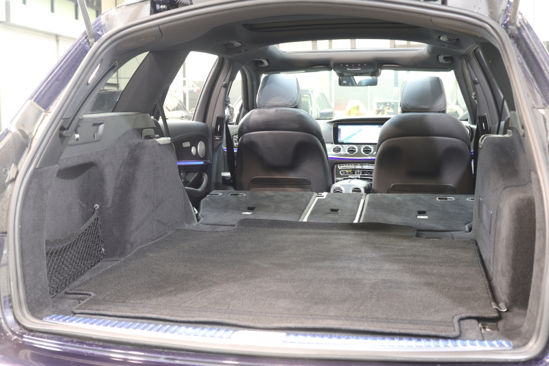 AMG Eクラス E43 4MATIC ｽﾃｰｼｮﾝﾜｺﾞﾝ ｴｸｽｸﾙｰｼﾌﾞ&ﾚｰﾀﾞｰｾｰﾌﾃｨPKG　ｷｰﾚｽｺﾞｰ 黒本革 ﾍﾞﾝﾁﾚｰﾀｰ ﾊﾟﾉﾗﾏSR ﾍｯﾄﾞｱｯﾌﾟD HDDﾅﾋﾞTV ｽﾏﾎ連携 ﾌﾞﾙﾒｽﾀｰ 360ｶﾒﾗ PTS LEDﾗｲﾄ ﾊﾝｽﾞﾌﾘｰA AMG専用装備&ﾁｭｰﾆﾝｸﾞ 9AT 希少色ｶﾊﾞﾝｻｲﾄﾌﾞﾙｰ　2年保証