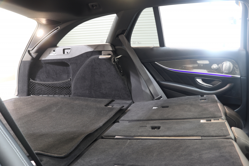 AMG Eクラス E43 4MATIC ｽﾃｰｼｮﾝﾜｺﾞﾝ ｴｸｽｸﾙｰｼﾌﾞ&ﾚｰﾀﾞｰｾｰﾌﾃｨPKG　ｷｰﾚｽｺﾞｰ 黒本革 ﾍﾞﾝﾁﾚｰﾀｰ ﾊﾟﾉﾗﾏSR ﾍｯﾄﾞｱｯﾌﾟD HDDﾅﾋﾞTV ｽﾏﾎ連携 ﾌﾞﾙﾒｽﾀｰ 360ｶﾒﾗ PTS LEDﾗｲﾄ ﾊﾝｽﾞﾌﾘｰA AMG専用装備&ﾁｭｰﾆﾝｸﾞ 9AT 希少色ｶﾊﾞﾝｻｲﾄﾌﾞﾙｰ　2年保証