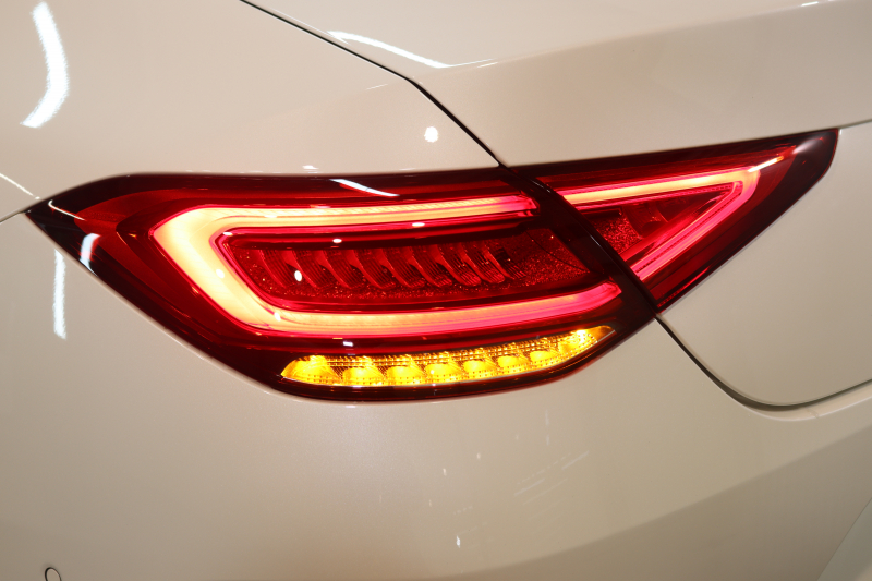 メルセデスベンツ CLS CLS220d ｽﾎﾟｰﾂ ｴｸｽｸﾙｰｼﾌﾞ&ﾚｰﾀﾞｰｾｰﾌﾃｨPKG　ｷｰﾚｽｺﾞｰ 黒本革 ﾍﾞﾝﾁﾚｰﾀｰ ｻﾝﾙｰﾌ ﾍｯﾄﾞｱｯﾌﾟD HDDﾅﾋﾞTV ｽﾏﾎ連携 ﾌﾞﾙﾒｽﾀｰ 360ｶﾒﾗ PTS LEDﾗｲﾄ ﾊﾝｽﾞﾌﾘｰA AMGｴｱﾛ&19AW ﾊﾟﾅﾒﾘｶｰﾅｸﾞﾘﾙ ﾀﾞｲﾅﾐｯｸS ｴｱｻｽ 9AT　2年保証