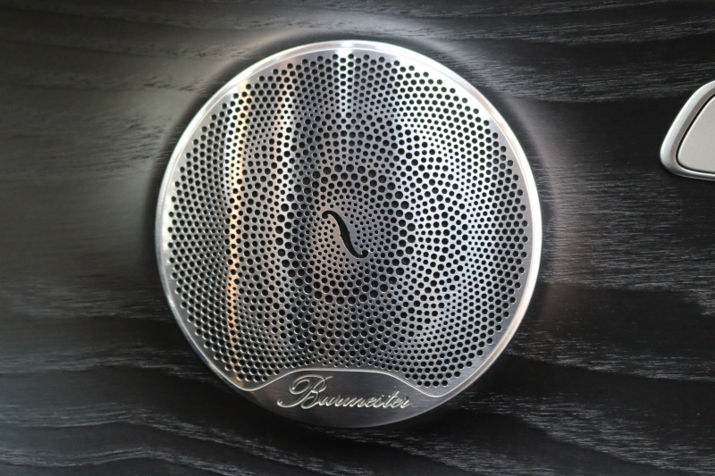 メルセデスベンツ Eクラス E200 ｽﾎﾟｰﾂ AMGﾗｲﾝｲﾝﾃﾘｱ&ｴｸｽｸﾙｰｼﾌﾞ&ﾚｰﾀﾞｰｾｰﾌﾃｨPKG　BSG搭載 後期 ｷｰﾚｽｺﾞｰ 黒本革 ﾍｯﾄﾞｱｯﾌﾟD MBUXﾅﾋﾞTV ｽﾏﾎ連携 ﾌﾞﾙﾒｽﾀｰ 360ｶﾒﾗ PTS LEDﾗｲﾄ 自動ﾄﾗﾝｸ AMGｴｱﾛ&19AW ﾜｲﾔﾚｽ充電 9AT　2年保証