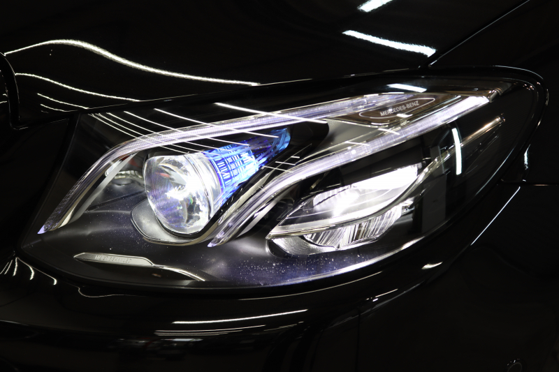 メルセデスベンツ Eクラス E200ｸｰﾍﾟ ｽﾎﾟｰﾂ ﾚｻﾞｰ&ﾚｰﾀﾞｰｾｰﾌﾃｨPKG　中期 NEWｽﾃｱﾘﾝｸﾞ 1ｵｰﾅｰ 赤/黒本革 ﾊﾟﾉﾗﾏSR ﾍｯﾄﾞｱｯﾌﾟD HDDﾅﾋﾞTV ｽﾏﾎ連携 ﾌﾞﾙﾒｽﾀｰ 360ｶﾒﾗ PTS LEDﾗｲﾄ AMGｴｱﾛ&19AW ﾀﾞｲﾅﾐｯｸS ﾜｲﾔﾚｽ充電 9AT　2年保証