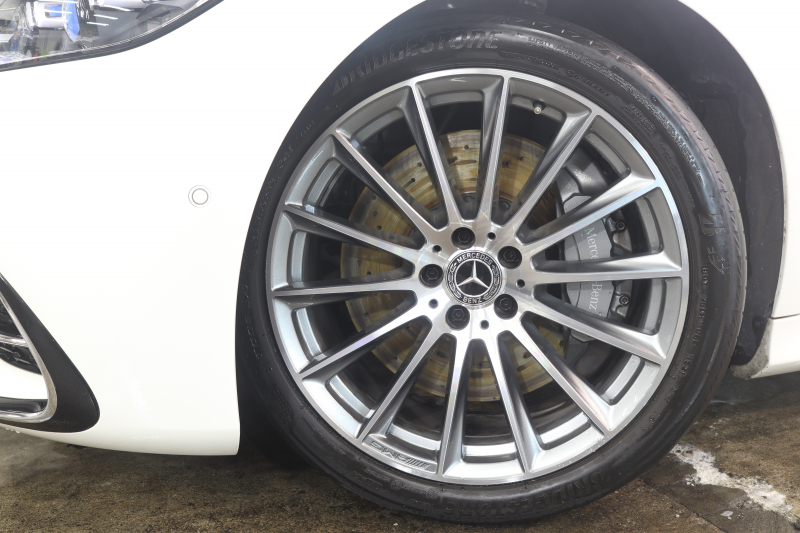 メルセデスベンツ Sクラス S500 4MATIC AMGﾗｲﾝ ﾚｻﾞｰｴｸｽｸﾙｰｼﾌﾞ&ﾚｰﾀﾞｰｾｰﾌﾃｨPKG　ISG搭載 ｷｰﾚｽｺﾞｰ 茶/黒本革 ﾍﾞﾝﾁﾚｰﾀｰ ﾊﾟﾉﾗﾏSR ﾍｯﾄﾞｱｯﾌﾟD MBUXﾅﾋﾞTV ｽﾏﾎ連携 ﾌﾞﾙﾒｽﾀｰ 360ｶﾒﾗ PTS LEDﾗｲﾄ ﾊﾝｽﾞﾌﾘｰA AMGｴｱﾛ&20AW ﾜｲﾔﾚｽ充電 9AT　2年保証