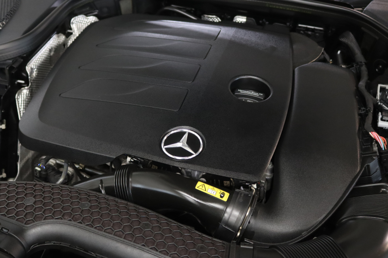 メルセデスベンツ Eクラス E200 AVG AMGﾗｲﾝ ｴｸｽｸﾙｰｼﾌﾞ&ﾚｰﾀﾞｰｾｰﾌﾃｨPKG　BSG搭載 中期 NEWｽﾃｱﾘﾝｸﾞ ｷｰﾚｽｺﾞｰ 黒本革 ﾍｯﾄﾞｱｯﾌﾟD HDDﾅﾋﾞTV ｽﾏﾎ連携 ﾌﾞﾙﾒｽﾀｰ 360ｶﾒﾗ PTS LEDﾗｲﾄ 自動ﾄﾗﾝｸ AMGｴｱﾛ&19AW ﾀﾞｲﾅﾐｯｸｾﾚｸﾄ 9AT　2年保証