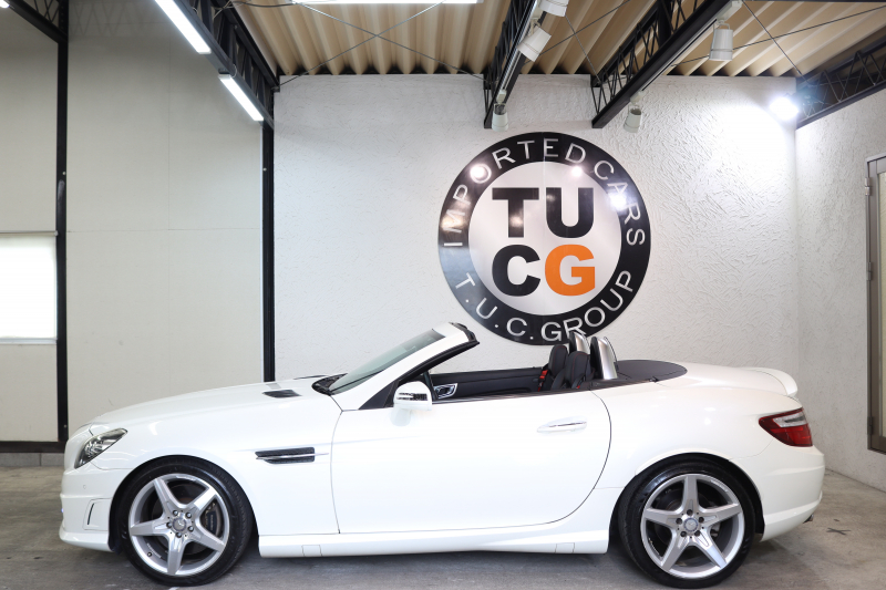 メルセデスベンツ SLKクラス SLK200 ｴｸｽｸﾙｰｼﾌﾞ AMGｽﾎﾟｰﾂ&ﾚｰﾀﾞｰｾｰﾌﾃｨPKG　中期 黒本革 ｴｱｽｶｰﾌ ﾏｼﾞｯｸｽｶｲR HDDﾅﾋﾞTV BT音楽 DSRC ｷｾﾉﾝ AMGｴｱﾛ&18AW ﾄﾗﾝｸｽﾎﾟｲﾗｰ ｴｱｶﾞｲﾄﾞ ﾊﾟﾅﾒﾘｶｰﾅｸﾞﾘﾙ ｷｰﾚｽｺﾞｰ　2年保証