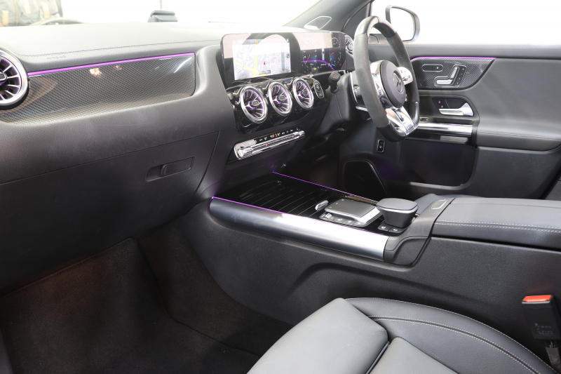 AMG GLA GLA45S 4MATIC+ ｱﾄﾞﾊﾞﾝｽﾄﾞ&ﾚｰﾀﾞｰｾｰﾌﾃｨPKG　現行 ｷｰﾚｽｺﾞｰ 灰/黒本革 ﾊﾟﾉﾗﾏSR ﾍｯﾄﾞｱｯﾌﾟD MBUXﾅﾋﾞTV BT音楽 ﾌﾞﾙﾒｽﾀｰ 360ｶﾒﾗ PTS LEDﾗｲﾄ ﾊﾝｽﾞﾌﾘｰA AMG専用装備&ﾁｭｰﾆﾝｸﾞ 8AT　2年保証