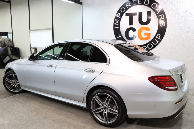 メルセデスベンツ Eクラス E220d AVG AMGﾗｲﾝ ｴｸｽｸﾙｰｼﾌﾞ&ﾚｰﾀﾞｰｾｰﾌﾃｨPKG　中期 ｷｰﾚｽｺﾞｰ 黒本革 ﾍｯﾄﾞｱｯﾌﾟD HDDﾅﾋﾞTV ｽﾏﾎ連携 ﾌﾞﾙﾒｽﾀｰ 360ｶﾒﾗ PTS LEDﾗｲﾄ 自動ﾄﾗﾝｸ AMGｴｱﾛ&19AW 9AT　2年保証