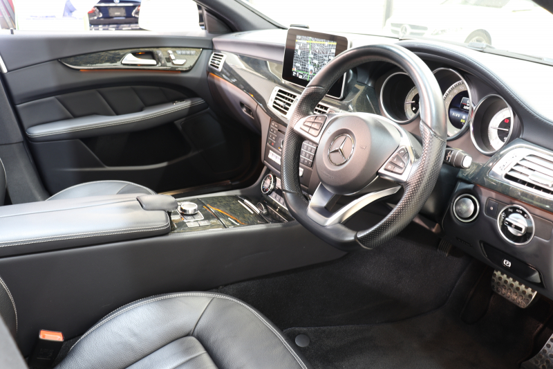メルセデスベンツ CLS CLS220d AMGﾗｲﾝ ﾚｰﾀﾞｰｾｰﾌﾃｨPKG　後期 ｷｰﾚｽｺﾞｰ 黒本革 全席ﾋｰﾀｰ ｻﾝﾙｰﾌ HDDﾅﾋﾞTV ｽﾏﾎ連携 360ｶﾒﾗ PTS LEDﾗｲﾄ 自動ﾄﾗﾝｸ AMGｴｱﾛ&19AW ｴｱｻｽ 7AT　2年保証