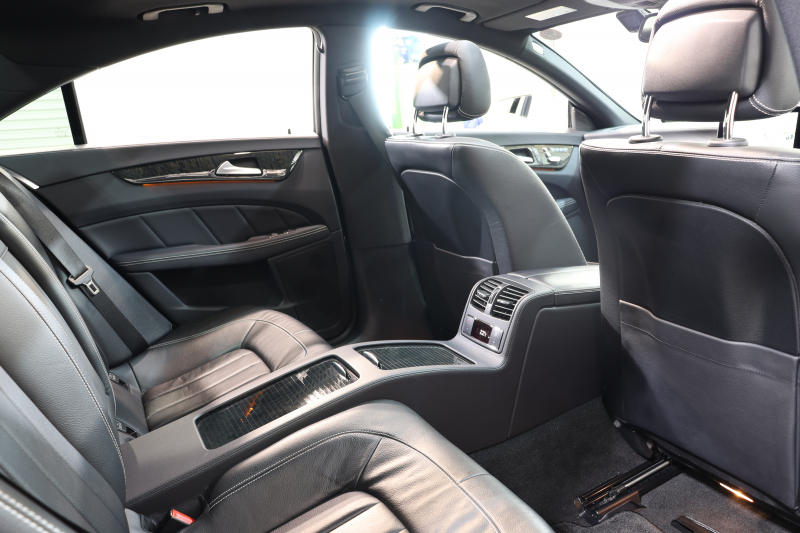 メルセデスベンツ CLS CLS220d AMGﾗｲﾝ ﾚｰﾀﾞｰｾｰﾌﾃｨPKG　後期 ｷｰﾚｽｺﾞｰ 黒本革 全席ﾋｰﾀｰ ｻﾝﾙｰﾌ HDDﾅﾋﾞTV ｽﾏﾎ連携 360ｶﾒﾗ PTS LEDﾗｲﾄ 自動ﾄﾗﾝｸ AMGｴｱﾛ&19AW ｴｱｻｽ 7AT　2年保証