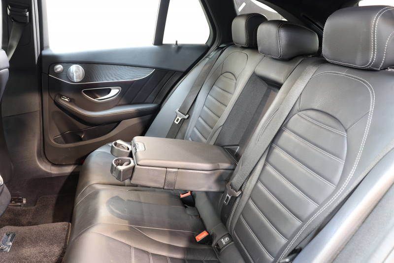 メルセデスベンツ Cクラス C220dｽﾃｰｼｮﾝﾜｺﾞﾝ AVG AMGﾗｲﾝ ﾚｻﾞｰｴｸｽｸﾙｰｼﾌﾞ&ﾚｰﾀﾞｰｾｰﾌﾃｨPKG　後期 ｷｰﾚｽｺﾞｰ 黒本革 ﾍｯﾄﾞｱｯﾌﾟD HDDﾅﾋﾞTV ｽﾏﾎ連携 ﾌﾞﾙﾒｽﾀｰ ﾊﾞｯｸｶﾒﾗ PTS LEDﾗｲﾄ ﾊﾝｽﾞﾌﾘｰA AMGｴｱﾛ&18AW ｴｱｻｽ 9AT 希少色ｶﾊﾞﾝｻｲﾄﾌﾞﾙｰ　2年保証