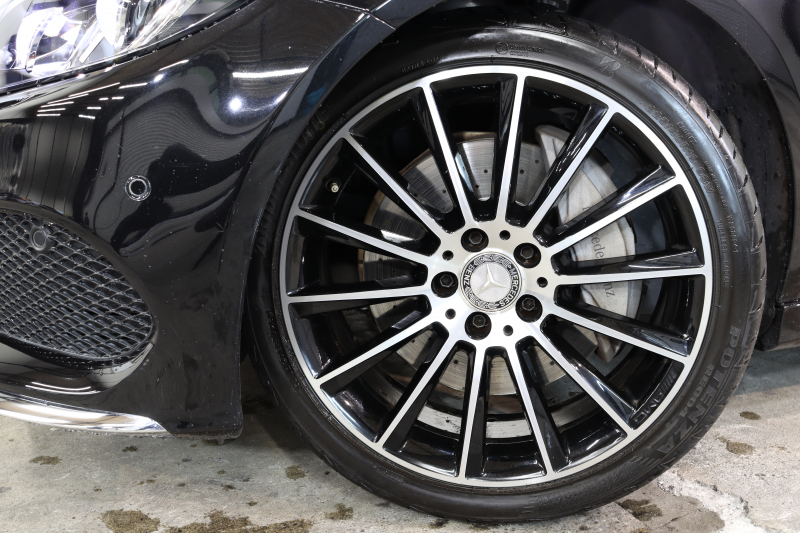 メルセデスベンツ Cクラス C250 ｽﾎﾟｰﾂ ﾚｻﾞｰｴｸｽｸﾙｰｼﾌﾞ&ﾚｰﾀﾞｰｾｰﾌﾃｨPKG　中期 ｷｰﾚｽｺﾞｰ 黒本革 ﾍｯﾄﾞｱｯﾌﾟD HDDﾅﾋﾞTV BT音楽 ﾌﾞﾙﾒｽﾀｰ ﾊﾞｯｸｶﾒﾗ PTS LEDﾗｲﾄ ﾊﾝｽﾞﾌﾘｰA AMGｴｱﾛ&19AW ﾀﾞｲﾅﾐｯｸS 9AT　2年保証