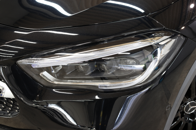 メルセデスベンツ GLA GLA200d 4MATIC AMGﾗｲﾝ AMGﾚｻﾞｰｴｸｽｸﾙｰｼﾌﾞ&ｱﾄﾞﾊﾞﾝｽﾄﾞ&ﾅﾋﾞｹﾞｰｼｮﾝ&ﾚｰﾀﾞｰｾｰﾌﾃｨPKG　ｷｰﾚｽｺﾞｰ 赤/黒本革 ﾊﾟﾉﾗﾏSR ﾍｯﾄﾞｱｯﾌﾟD MBUXﾅﾋﾞTV BT音楽 ｱﾄﾞﾊﾞﾝｽﾄﾞｻｳﾝﾄﾞ 360ｶﾒﾗ PTS LEDﾗｲﾄ ﾊﾝｽﾞﾌﾘｰA AMGｴｱﾛ&20AW 8AT　2年保証
