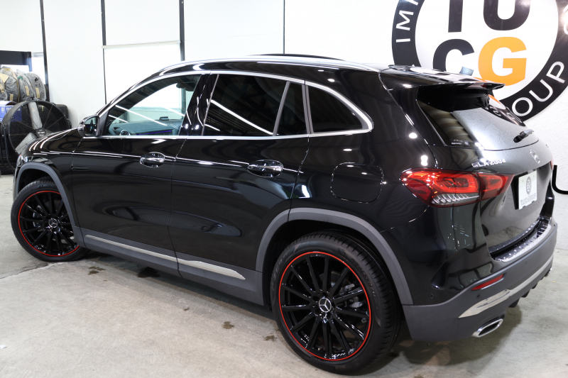 メルセデスベンツ GLA GLA200d 4MATIC AMGﾗｲﾝ AMGﾚｻﾞｰｴｸｽｸﾙｰｼﾌﾞ&ｱﾄﾞﾊﾞﾝｽﾄﾞ&ﾅﾋﾞｹﾞｰｼｮﾝ&ﾚｰﾀﾞｰｾｰﾌﾃｨPKG　ｷｰﾚｽｺﾞｰ 赤/黒本革 ﾊﾟﾉﾗﾏSR ﾍｯﾄﾞｱｯﾌﾟD MBUXﾅﾋﾞTV BT音楽 ｱﾄﾞﾊﾞﾝｽﾄﾞｻｳﾝﾄﾞ 360ｶﾒﾗ PTS LEDﾗｲﾄ ﾊﾝｽﾞﾌﾘｰA AMGｴｱﾛ&20AW 8AT　2年保証