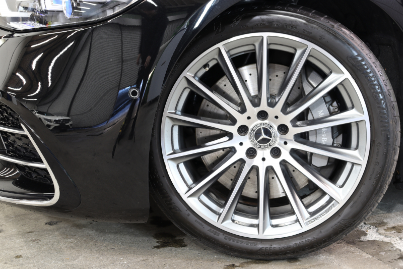 メルセデスベンツ Sクラス S500 4MATIC AMGﾗｲﾝ ﾚｻﾞｰｴｸｽｸﾙｰｼﾌﾞ&ﾍﾞｰｼｯｸ&ﾚｰﾀﾞｰｾｰﾌﾃｨPKG　ISG搭載 1ｵｰﾅｰ ｷｰﾚｽｺﾞｰ 黒本革 ﾍﾞﾝﾁﾚｰﾀｰ ﾊﾟﾉﾗﾏSR ﾍｯﾄﾞｱｯﾌﾟD MBUXﾅﾋﾞTV ｽﾏﾎ連携 ﾌﾞﾙﾒｽﾀｰ 360ｶﾒﾗ PTS LEDﾗｲﾄ ﾊﾝｽﾞﾌﾘｰA AMGｴｱﾛ&20AW ﾜｲﾔﾚｽ充電 9AT　2年保証
