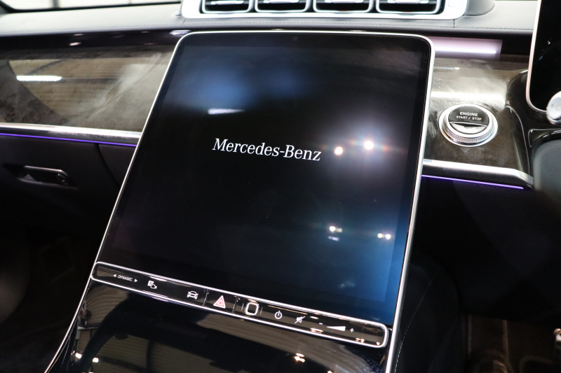 メルセデスベンツ Sクラス S500 4MATIC AMGﾗｲﾝ ﾚｻﾞｰｴｸｽｸﾙｰｼﾌﾞ&ﾍﾞｰｼｯｸ&ﾚｰﾀﾞｰｾｰﾌﾃｨPKG　ISG搭載 1ｵｰﾅｰ ｷｰﾚｽｺﾞｰ 黒本革 ﾍﾞﾝﾁﾚｰﾀｰ ﾊﾟﾉﾗﾏSR ﾍｯﾄﾞｱｯﾌﾟD MBUXﾅﾋﾞTV ｽﾏﾎ連携 ﾌﾞﾙﾒｽﾀｰ 360ｶﾒﾗ PTS LEDﾗｲﾄ ﾊﾝｽﾞﾌﾘｰA AMGｴｱﾛ&20AW ﾜｲﾔﾚｽ充電 9AT　2年保証