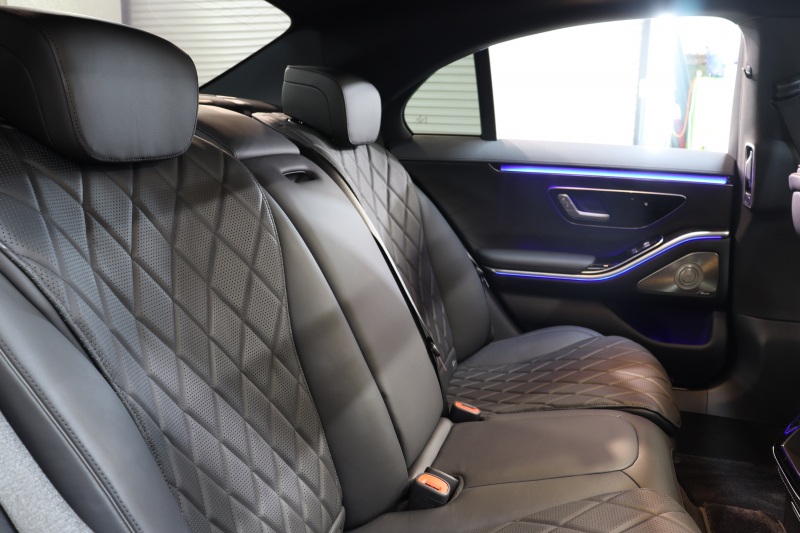 メルセデスベンツ Sクラス S500 4MATIC AMGﾗｲﾝ ﾚｻﾞｰｴｸｽｸﾙｰｼﾌﾞ&ﾍﾞｰｼｯｸ&ﾚｰﾀﾞｰｾｰﾌﾃｨPKG　ISG搭載 1ｵｰﾅｰ ｷｰﾚｽｺﾞｰ 黒本革 ﾍﾞﾝﾁﾚｰﾀｰ ﾊﾟﾉﾗﾏSR ﾍｯﾄﾞｱｯﾌﾟD MBUXﾅﾋﾞTV ｽﾏﾎ連携 ﾌﾞﾙﾒｽﾀｰ 360ｶﾒﾗ PTS LEDﾗｲﾄ ﾊﾝｽﾞﾌﾘｰA AMGｴｱﾛ&20AW ﾜｲﾔﾚｽ充電 9AT　2年保証