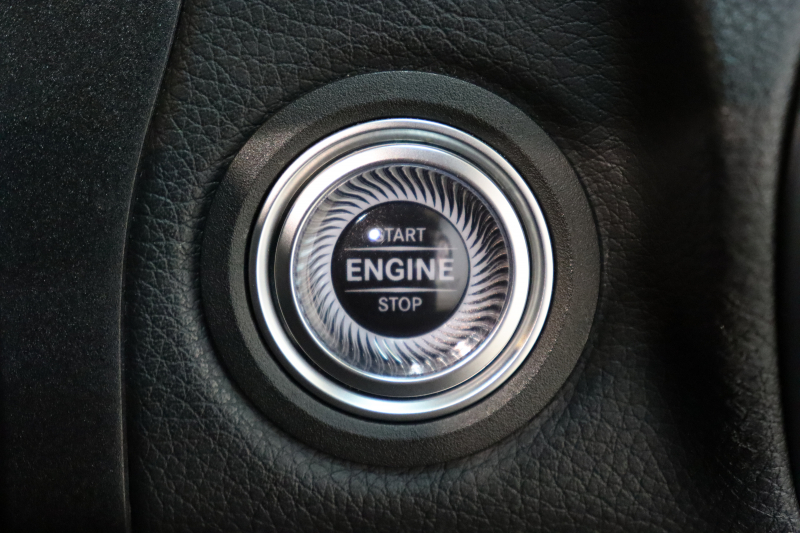 メルセデスベンツ Cクラス C180ｶﾌﾞﾘｵﾚ ｽﾎﾟｰﾂ ﾚｻﾞｰｴｸｽｸﾙｰｼﾌﾞ&ﾚｰﾀﾞｰｾｰﾌﾃｨPKG　後期最終型 1ｵｰﾅｰ ｷｰﾚｽｺﾞｰ 黒本革 ｴｱｽｶｰﾌ ﾍｯﾄﾞｱｯﾌﾟD HDDﾅﾋﾞTV ｽﾏﾎ連携 ﾊﾞｯｸｶﾒﾗ PTS LEDﾗｲﾄ AMGｴｱﾛ&19AW ｴｱｷｬｯﾌﾟ ﾄﾞﾗﾌﾄｽﾄｯﾌﾟ黒幌 ｴｱｻｽ 9AT　2年保証