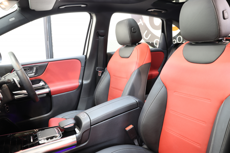 メルセデスベンツ Bクラス B180 AMGﾗｲﾝ AMGﾚｻﾞｰｴｸｽｸﾙｰｼﾌﾞ&ｱﾄﾞﾊﾞﾝｽﾄﾞ&ﾅﾋﾞｹﾞｰｼｮﾝ&ﾚｰﾀﾞｰｾｰﾌﾃｨPKG　ｷｰﾚｽｺﾞｰ 赤/黒本革 ﾊﾟﾉﾗﾏSR ﾍｯﾄﾞｱｯﾌﾟD MBUXﾅﾋﾞTV BT音楽 ｱﾄﾞﾊﾞﾝｽﾄﾞｻｳﾝﾄﾞ 360ｶﾒﾗ PTS LEDﾗｲﾄ ﾊﾝｽﾞﾌﾘｰA AMGｴｱﾛ&18AW　2年保証