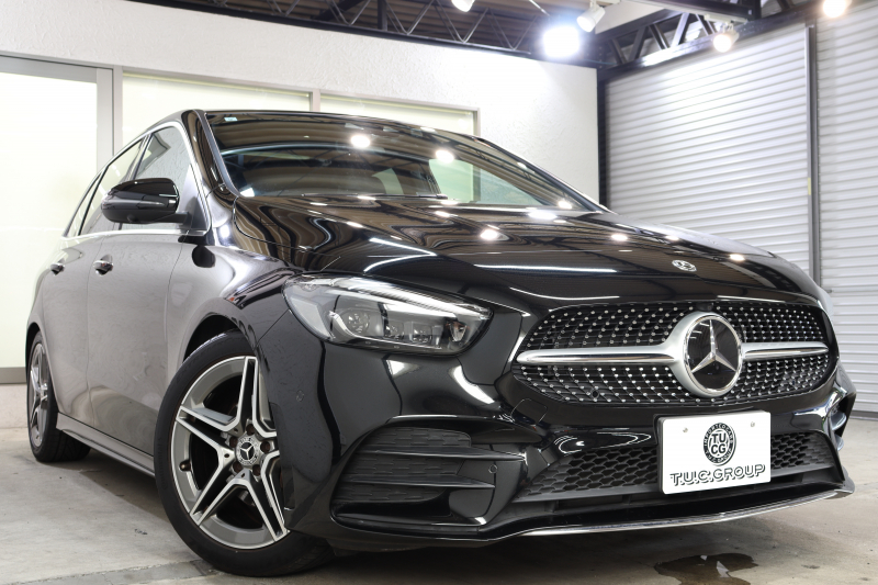 メルセデスベンツ Bクラス B180 AMGﾗｲﾝ AMGﾚｻﾞｰｴｸｽｸﾙｰｼﾌﾞ&ｱﾄﾞﾊﾞﾝｽﾄﾞ&ﾅﾋﾞｹﾞｰｼｮﾝ&ﾚｰﾀﾞｰｾｰﾌﾃｨPKG　ｷｰﾚｽｺﾞｰ 赤/黒本革 ﾊﾟﾉﾗﾏSR ﾍｯﾄﾞｱｯﾌﾟD MBUXﾅﾋﾞTV BT音楽 ｱﾄﾞﾊﾞﾝｽﾄﾞｻｳﾝﾄﾞ 360ｶﾒﾗ PTS LEDﾗｲﾄ ﾊﾝｽﾞﾌﾘｰA AMGｴｱﾛ&18AW　2年保証