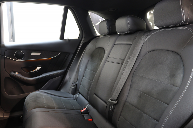 メルセデスベンツ GLC GLC250 4MATIC ｽﾎﾟｰﾂ ﾚｰﾀﾞｰｾｰﾌﾃｨPKG　ｷｰﾚｽｺﾞｰ ﾚｻﾞｰDINAMICAｼｰﾄ ﾍｯﾄﾞｱｯﾌﾟD HDDﾅﾋﾞTV BT音楽 360ｶﾒﾗ PTS LEDﾗｲﾄ ﾊﾝｽﾞﾌﾘｰA AMGｴｱﾛ&19AW ｴｱｻｽ ﾀﾞｲﾅﾐｯｸS 9AT　2年保証
