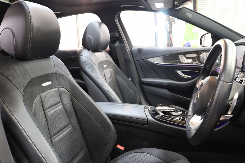 AMG Eクラス E43 4MATIC ｴｸｽｸﾙｰｼﾌﾞ&ﾚｰﾀﾞｰｾｰﾌﾃｨPKG　ｷｰﾚｽｺﾞｰ 黒本革 ﾍﾞﾝﾁﾚｰﾀｰ ﾊﾟﾉﾗﾏSR ﾍｯﾄﾞｱｯﾌﾟD HDDﾅﾋﾞTV ｽﾏﾎ連携 ﾌﾞﾙﾒｽﾀｰ 360ｶﾒﾗ PTS LEDﾗｲﾄ ﾊﾝｽﾞﾌﾘｰA AMG専用装備&ﾁｭｰﾆﾝｸﾞ ﾊﾟﾅﾒﾘｶｰﾅｸﾞﾘﾙ 9AT　2年保証