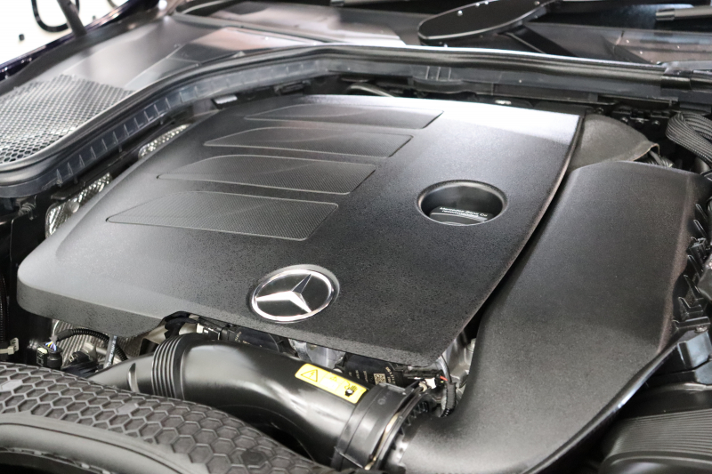 メルセデスベンツ Cクラス C200ｽﾃｰｼｮﾝﾜｺﾞﾝ AVG AMGﾗｲﾝ ﾚｻﾞｰｴｸｽｸﾙｰｼﾌﾞ&ﾚｰﾀﾞｰｾｰﾌﾃｨPKG　BSG搭載 後期 ｷｰﾚｽｺﾞｰ 黒本革 ﾍｯﾄﾞｱｯﾌﾟD HDDﾅﾋﾞTV ｽﾏﾎ連携 ﾌﾞﾙﾒｽﾀｰ ﾊﾞｯｸｶﾒﾗ PTS LEDﾗｲﾄ ﾊﾝｽﾞﾌﾘｰA AMGｴｱﾛ&18AW 希少色ｶﾊﾞﾝｻｲﾄﾌﾞﾙｰ 9AT　2年保証