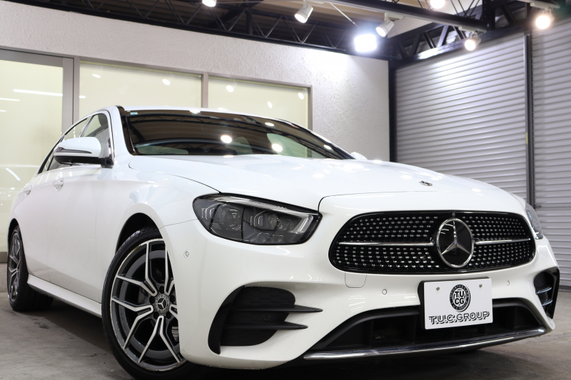 メルセデスベンツ Eクラス E220d ｽﾎﾟｰﾂ AMGﾗｲﾝｲﾝﾃﾘｱ&ｴｸｽｸﾙｰｼﾌﾞ&ﾚｰﾀﾞｰｾｰﾌﾃｨPKG　後期 1ｵｰﾅｰ MEｺﾈｸﾄ ｷｰﾚｽｺﾞｰ 黒本革 ﾍｯﾄﾞｱｯﾌﾟD MBUXﾅﾋﾞTV&ARﾅﾋﾞ ｽﾏﾎ連携 ﾌﾞﾙﾒｽﾀｰ 360ｶﾒﾗ PTS LEDﾗｲﾄ 自動ﾄﾗﾝｸ AMGｴｱﾛ&19AW ﾜｲﾔﾚｽ充電 9AT　2年保証