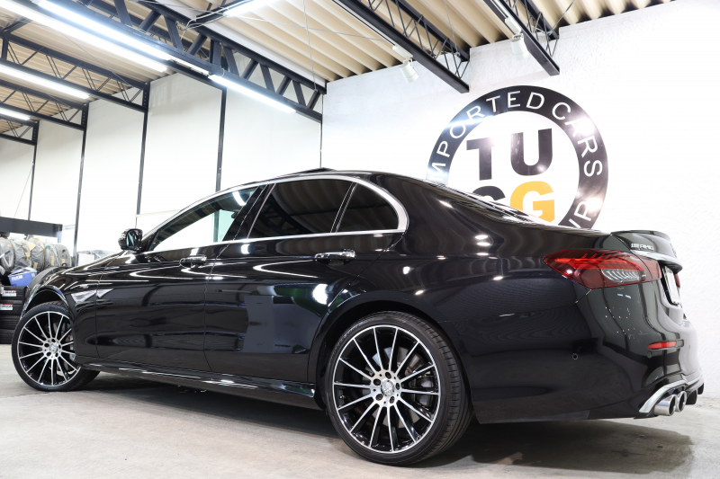 AMG Eクラス E53 4MATIC+ ｴｸｽｸﾙｰｼﾌﾞ&ﾚｰﾀﾞｰｾｰﾌﾃｨPKG　ISG搭載 後期 ｷｰﾚｽｺﾞｰ 黒本革 ﾍﾞﾝﾁﾚｰﾀｰ ﾊﾟﾉﾗﾏSR ﾍｯﾄﾞｱｯﾌﾟD MBUXﾅﾋﾞTV ｽﾏﾎ連携 ﾌﾞﾙﾒｽﾀｰ 360ｶﾒﾗ PTS LEDﾗｲﾄ 自動ﾄﾗﾝｸ AMG専用装備&ﾁｭｰﾆﾝｸﾞ 9AT　2年保証