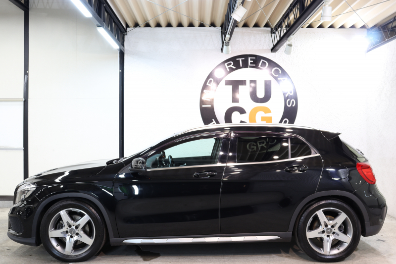 メルセデスベンツ GLA GLA250 4MATIC ｽﾎﾟｰﾂ AMGｴｸｽｸﾙｰｼﾌﾞ&ﾚｰﾀﾞｰｾｰﾌﾃｨPKG　ﾚｯﾄﾞｽﾃｯﾁ入りﾌﾞﾗｯｸﾚｻﾞｰｼｰﾄ 純正HDDﾅﾋﾞTV BT音楽 ﾊﾞｯｸ/ｻｲﾄﾞ/ﾌﾛﾝﾄｶﾒﾗ PTS DSRC ｷｾﾉﾝ 自動Rｹﾞｰﾄ AMGｴｱﾛ&18AW ﾀﾞｲﾅﾐｯｸｾﾚｸﾄ ﾊﾞﾘｭｰPKGﾌﾟﾗｽ ﾄﾞﾗﾚｺ　2年保証