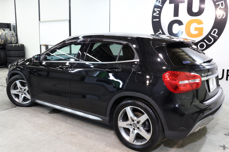メルセデスベンツ GLA GLA250 4MATIC ｽﾎﾟｰﾂ AMGｴｸｽｸﾙｰｼﾌﾞ&ﾚｰﾀﾞｰｾｰﾌﾃｨPKG　ﾚｯﾄﾞｽﾃｯﾁ入りﾌﾞﾗｯｸﾚｻﾞｰｼｰﾄ 純正HDDﾅﾋﾞTV BT音楽 ﾊﾞｯｸ/ｻｲﾄﾞ/ﾌﾛﾝﾄｶﾒﾗ PTS DSRC ｷｾﾉﾝ 自動Rｹﾞｰﾄ AMGｴｱﾛ&18AW ﾀﾞｲﾅﾐｯｸｾﾚｸﾄ ﾊﾞﾘｭｰPKGﾌﾟﾗｽ ﾄﾞﾗﾚｺ　2年保証