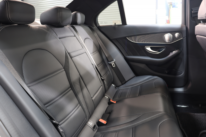 AMG Cクラス C63 ｴｸｽｸﾙｰｼﾌﾞ&ﾚｰﾀﾞｰｾｰﾌﾃｨPKG　ｷｰﾚｽｺﾞｰ 黒本革 ﾊﾟﾉﾗﾏSR ﾍｯﾄﾞｱｯﾌﾟD HDDﾅﾋﾞTV BT音楽 ﾌﾞﾙﾒｽﾀｰ ﾊﾞｯｸｶﾒﾗ PTS LEDﾗｲﾄ ﾊﾝｽﾞﾌﾘｰA AMG専用装備&ﾁｭｰﾆﾝｸﾞﾀﾞｲﾅﾐｯｸｾﾚｸﾄ　2年保証