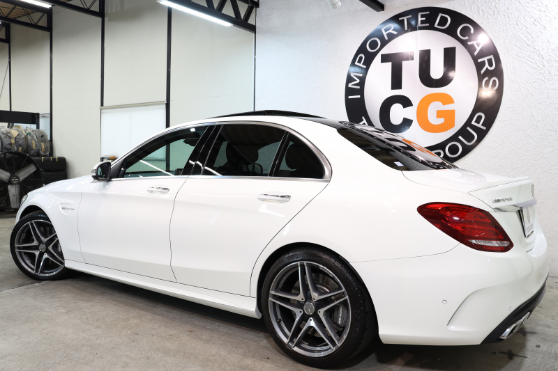 AMG Cクラス C63 ｴｸｽｸﾙｰｼﾌﾞ&ﾚｰﾀﾞｰｾｰﾌﾃｨPKG　ｷｰﾚｽｺﾞｰ 黒本革 ﾊﾟﾉﾗﾏSR ﾍｯﾄﾞｱｯﾌﾟD HDDﾅﾋﾞTV BT音楽 ﾌﾞﾙﾒｽﾀｰ ﾊﾞｯｸｶﾒﾗ PTS LEDﾗｲﾄ ﾊﾝｽﾞﾌﾘｰA AMG専用装備&ﾁｭｰﾆﾝｸﾞﾀﾞｲﾅﾐｯｸｾﾚｸﾄ　2年保証