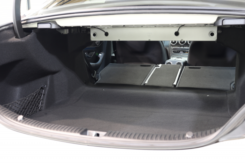 AMG Cクラス C63 ｴｸｽｸﾙｰｼﾌﾞ&ﾚｰﾀﾞｰｾｰﾌﾃｨPKG　ｷｰﾚｽｺﾞｰ 黒本革 ﾊﾟﾉﾗﾏSR ﾍｯﾄﾞｱｯﾌﾟD HDDﾅﾋﾞTV BT音楽 ﾌﾞﾙﾒｽﾀｰ ﾊﾞｯｸｶﾒﾗ PTS LEDﾗｲﾄ ﾊﾝｽﾞﾌﾘｰA AMG専用装備&ﾁｭｰﾆﾝｸﾞﾀﾞｲﾅﾐｯｸｾﾚｸﾄ　2年保証
