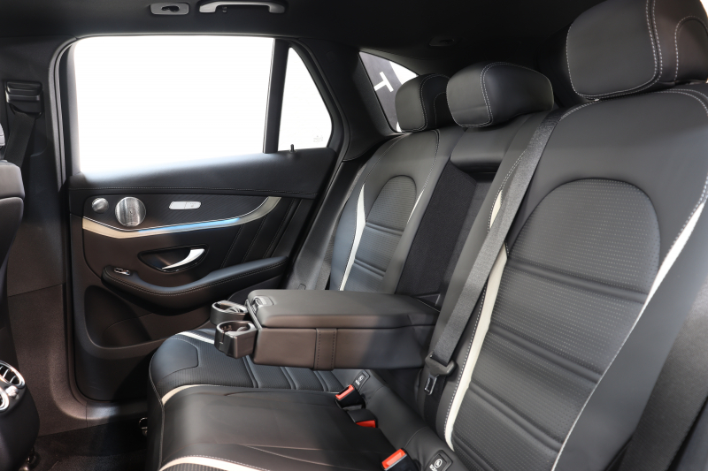 AMG GLC GLC63S 4MATIC+ AMGｶｰﾎﾞﾝｴｸｽﾃﾘｱﾚｰﾀﾞｰｾｰﾌﾃｨPKG　ｷｰﾚｽｺﾞｰ 黒本革 ﾊﾟﾉﾗﾏSR ﾍｯﾄﾞｱｯﾌﾟD HDDﾅﾋﾞTV BT音楽 ﾌﾞﾙﾒｽﾀｰ 360ｶﾒﾗ PTS LEDﾗｲﾄ ﾊﾝｽﾞﾌﾘｰA AMG専用装備&ﾁｭｰﾆﾝｸﾞ 9AT　2年保証