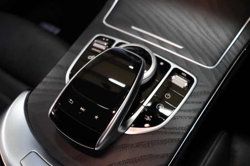 AMG Cクラス C43 4MATIC ｸｰﾍﾟ ﾚｰﾀﾞｰｾｰﾌﾃｨPKG　ｷｰﾚｽｺﾞｰ 黒本革 ﾍｯﾄﾞｱｯﾌﾟD HDDﾅﾋﾞTV BT音楽 ﾌﾞﾙﾒｽﾀｰ ﾊﾞｯｸｶﾒﾗ PTS LEDﾗｲﾄ ﾊﾝｽﾞﾌﾘｰA AMG専用装備&ﾁｭｰﾆﾝｸﾞﾀﾞｲﾅﾐｯｸｾﾚｸﾄ 9AT　2年保証