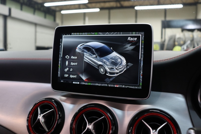 AMG CLAクラス CLA45 4MATIC ﾚｰﾀﾞｰｾｰﾌﾃｨPKG　中期 ｷｰﾚｽｺﾞｰ 黒本革 ﾊﾟﾉﾗﾏSR HDDﾅﾋﾞTV BT音楽 ﾊﾞｯｸｶﾒﾗ PTS ｷｾﾉﾝﾗｲﾄ AMG専用装備&ﾁｭｰﾆﾝｸﾞ 7AT　2年保証