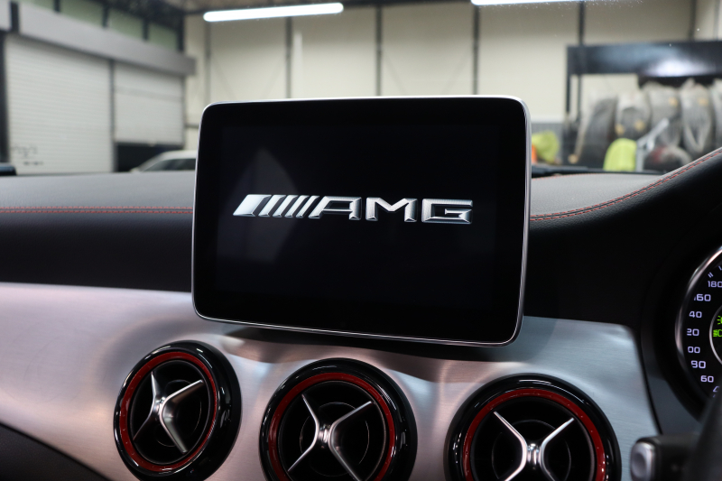 AMG CLAクラス CLA45 4MATIC ﾚｰﾀﾞｰｾｰﾌﾃｨPKG　中期 ｷｰﾚｽｺﾞｰ 黒本革 ﾊﾟﾉﾗﾏSR HDDﾅﾋﾞTV BT音楽 ﾊﾞｯｸｶﾒﾗ PTS ｷｾﾉﾝﾗｲﾄ AMG専用装備&ﾁｭｰﾆﾝｸﾞ 7AT　2年保証