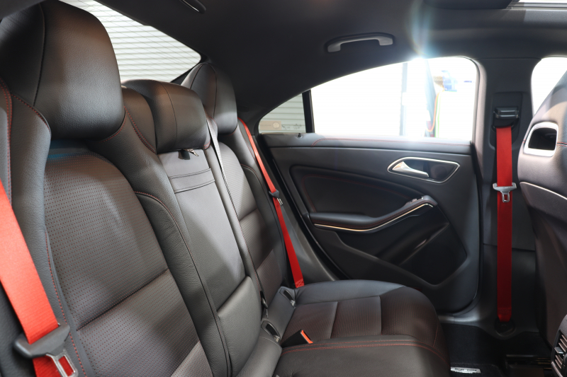 AMG CLAクラス CLA45 4MATIC ﾚｰﾀﾞｰｾｰﾌﾃｨPKG　中期 ｷｰﾚｽｺﾞｰ 黒本革 ﾊﾟﾉﾗﾏSR HDDﾅﾋﾞTV BT音楽 ﾊﾞｯｸｶﾒﾗ PTS ｷｾﾉﾝﾗｲﾄ AMG専用装備&ﾁｭｰﾆﾝｸﾞ 7AT　2年保証