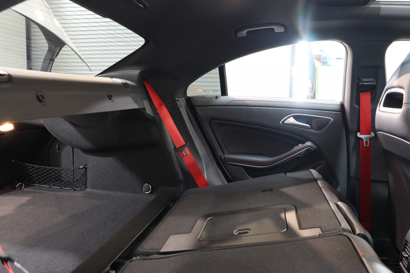 AMG CLAクラス CLA45 4MATIC ﾚｰﾀﾞｰｾｰﾌﾃｨPKG　中期 ｷｰﾚｽｺﾞｰ 黒本革 ﾊﾟﾉﾗﾏSR HDDﾅﾋﾞTV BT音楽 ﾊﾞｯｸｶﾒﾗ PTS ｷｾﾉﾝﾗｲﾄ AMG専用装備&ﾁｭｰﾆﾝｸﾞ 7AT　2年保証
