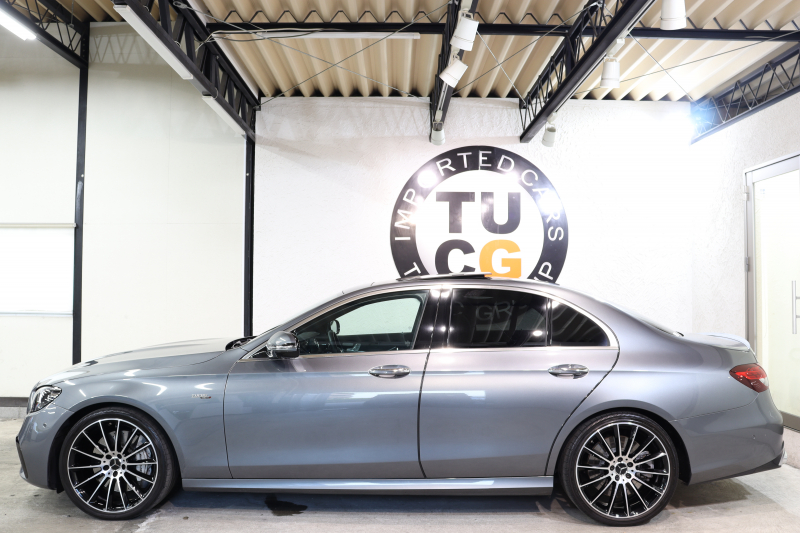 AMG Eクラス E53 4MATIC+ ｴｸｽｸﾙｰｼﾌﾞ&ﾚｰﾀﾞｰｾｰﾌﾃｨPKG　ISG搭載 後期 ｷｰﾚｽｺﾞｰ 黒本革 ﾍﾞﾝﾁﾚｰﾀｰ ﾊﾟﾉﾗﾏSR ﾍｯﾄﾞｱｯﾌﾟD MBUXﾅﾋﾞTV&ARﾅﾋﾞ ｽﾏﾎ連携 ﾌﾞﾙﾒｽﾀｰ 360ｶﾒﾗ PTS LEDﾗｲﾄ 自動ﾄﾗﾝｸ AMG専用装備&ﾁｭｰﾆﾝｸﾞ ﾜｲﾔﾚｽ充電 9AT　2年保証