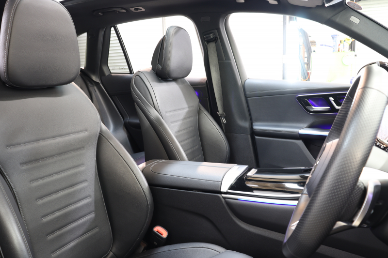 メルセデスベンツ GLC GLC220d 4MATIC AMGﾗｲﾝ ﾚｻﾞｰｴｸｽｸﾙｰｼﾌﾞ&ﾄﾞﾗｲﾊﾞｰｽﾞ&ﾚｰﾀﾞｰｾｰﾌﾃｨPKG　ISG搭載 1ｵｰﾅｰ ｷｰﾚｽｺﾞｰ 黒本革 ﾊﾟﾉﾗﾏSR ﾍｯﾄﾞｱｯﾌﾟD MBUXﾅﾋﾞTV&ARﾅﾋﾞ ｽﾏﾎ連携 ﾌﾞﾙﾒｽﾀｰ 360ｶﾒﾗ PTS LEDﾗｲﾄ ﾊﾝｽﾞﾌﾘｰA ﾘｱｱｸｽﾙｽﾃｱ ｴｱｻｽ 9AT　2年保証