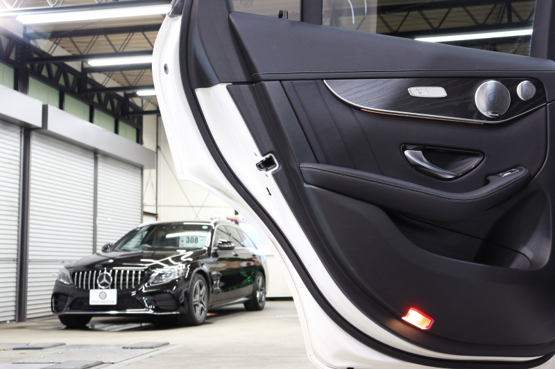 AMG GLCクーペ GLC43 4MATIC ｸｰﾍﾟ ﾚｻﾞｰｴｸｽｸﾙｰｼﾌﾞ&ﾅｲﾄ&ﾚｰﾀﾞｰｾｰﾌﾃｨPKG　ｷｰﾚｽｺﾞｰ 黒本革 全席ｼｰﾄﾋｰﾀｰ ｻﾝﾙｰﾌ ﾍｯﾄﾞｱｯﾌﾟD 純正HDDﾅﾋﾞTV BT音楽 ﾌﾞﾙﾒｽﾀｰ 360ｶﾒﾗ ﾊﾝｽﾞﾌﾘｰA AMGｴｱﾛ&20AW AMGﾄﾗﾝｸｽﾎﾟｲﾗｰ AMG専用装備&ﾁｭｰﾆﾝｸﾞ 9AT　2年保証