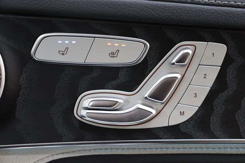 AMG GLCクーペ GLC63S 4MATIC+ ｸｰﾍﾟ AMGｶｰﾎﾞﾝｴｸｽﾃﾘｱ&ﾚｻﾞｰｴｸｽｸﾙｰｼﾌﾞ&ﾚｰﾀﾞｰｾｰﾌﾃｨPKG　ｷｰﾚｽｺﾞｰ 黒本革 ﾍﾞﾝﾁﾚｰﾀｰ ﾊﾟﾉﾗﾏSR ﾍｯﾄﾞｱｯﾌﾟD HDDﾅﾋﾞTV BT音楽 ﾌﾞﾙﾒｽﾀｰ 360ｶﾒﾗ PTS LEDﾗｲﾄ ﾊﾝｽﾞﾌﾘｰA AMG専用装備&ﾁｭｰﾆﾝｸﾞ 9AT