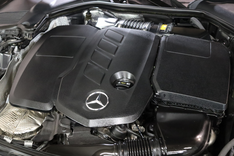 メルセデスベンツ Cクラス C220d AVG AMGﾗｲﾝ ﾚｻﾞｰｴｸｽｸﾙｰｼﾌﾞ&ﾍﾞｰｼｯｸ&ﾚｰﾀﾞｰｾｰﾌﾃｨPKG　ISG搭載 ｷｰﾚｽｺﾞｰ 黒本革 ﾊﾟﾉﾗﾏSR ﾍｯﾄﾞｱｯﾌﾟD MBUXﾅﾋﾞTV ｽﾏﾎ連携 ﾌﾞﾙﾒｽﾀｰ 360ｶﾒﾗ PTS LEDﾗｲﾄ 自動ﾄﾗﾝｸ AMGｴｱﾛ&18AW ﾀﾞｲﾅﾐｯｸS 9AT 希少色ｸﾞﾗﾌｧｲﾄｸﾞﾚｰ　2年保証