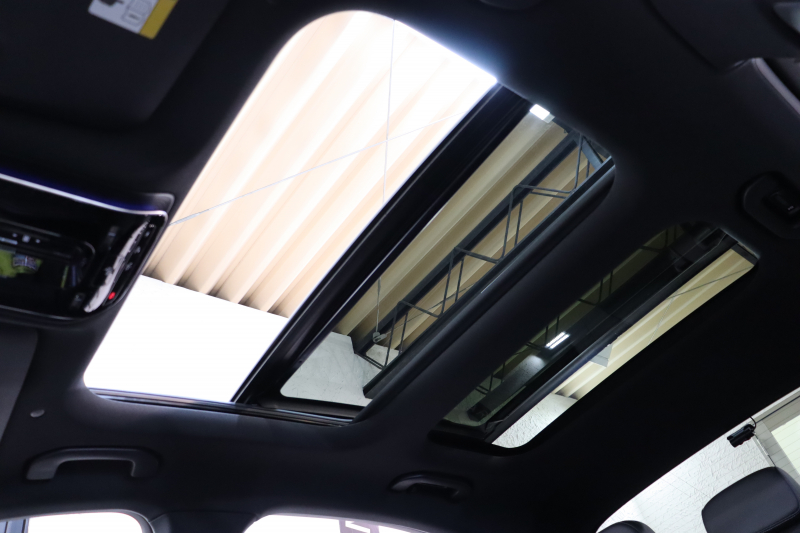 メルセデスベンツ Cクラス C220d AVG AMGﾗｲﾝ ﾚｻﾞｰｴｸｽｸﾙｰｼﾌﾞ&ﾍﾞｰｼｯｸ&ﾚｰﾀﾞｰｾｰﾌﾃｨPKG　ISG搭載 ｷｰﾚｽｺﾞｰ 黒本革 ﾊﾟﾉﾗﾏSR ﾍｯﾄﾞｱｯﾌﾟD MBUXﾅﾋﾞTV ｽﾏﾎ連携 ﾌﾞﾙﾒｽﾀｰ 360ｶﾒﾗ PTS LEDﾗｲﾄ 自動ﾄﾗﾝｸ AMGｴｱﾛ&18AW ﾀﾞｲﾅﾐｯｸS 9AT 希少色ｸﾞﾗﾌｧｲﾄｸﾞﾚｰ　2年保証